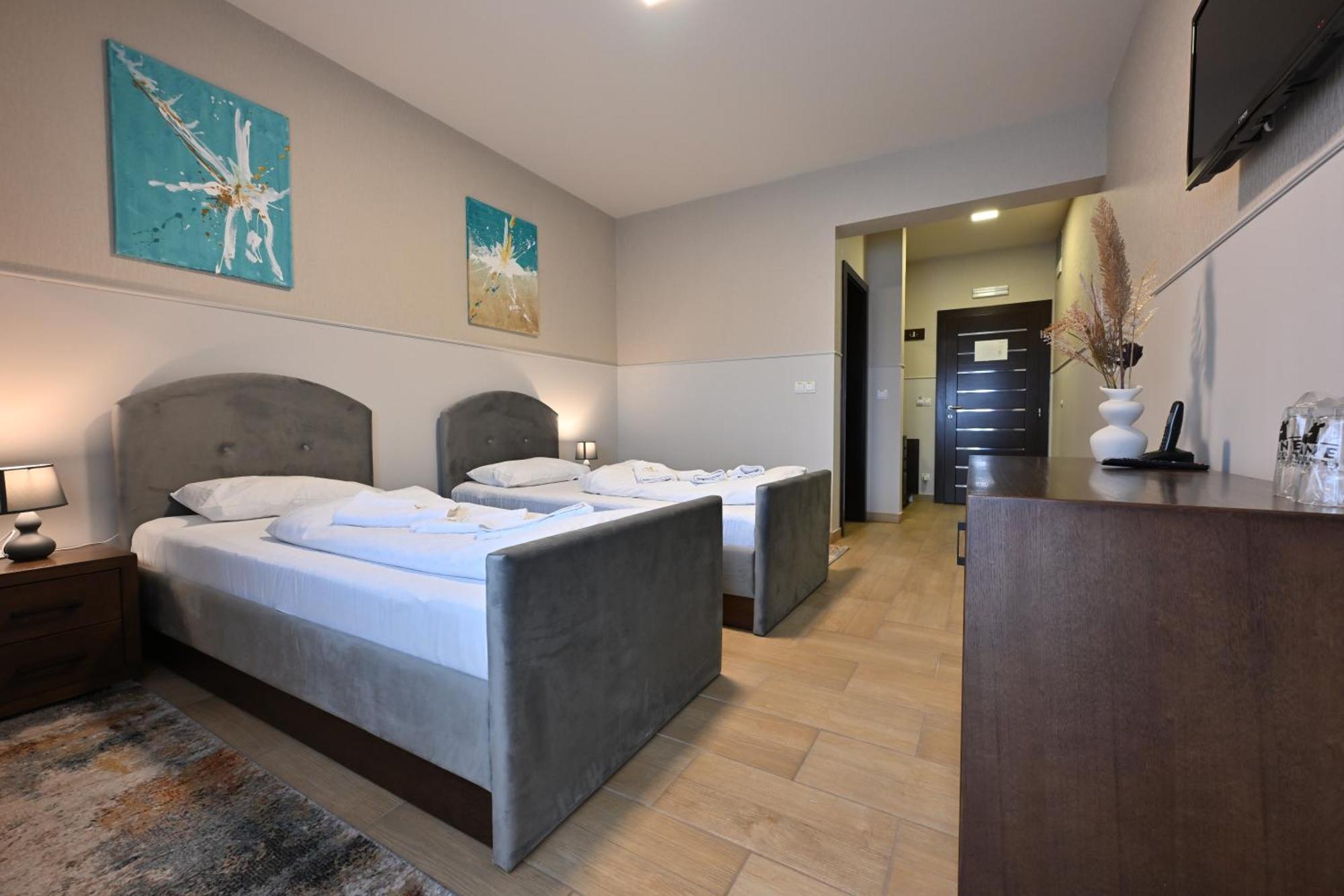 Hotel Lane Sjenica Eksteriør billede